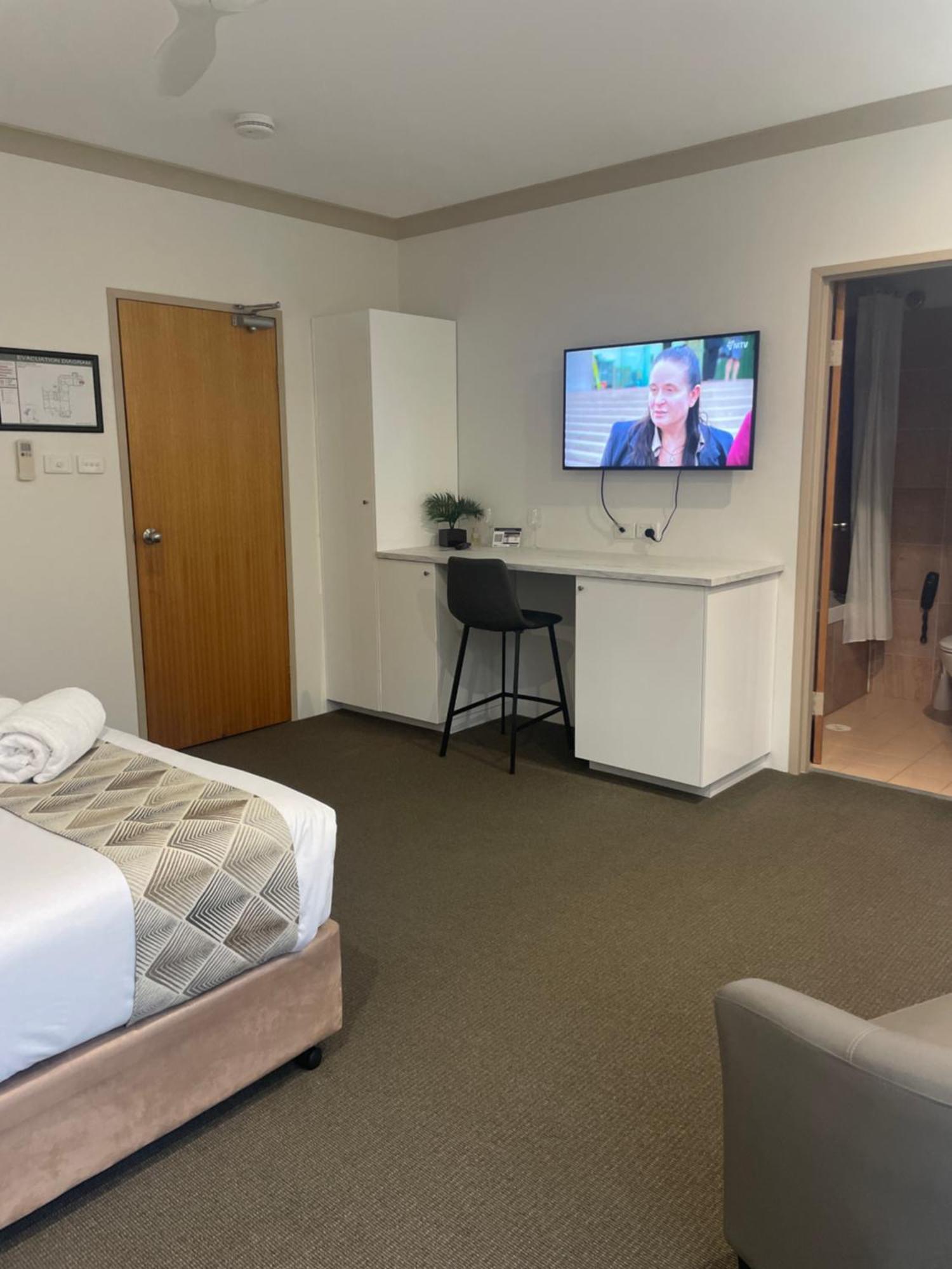 Oasis Inn Ulladulla - Welcoming Guests 18 Years And Older Exterior foto
